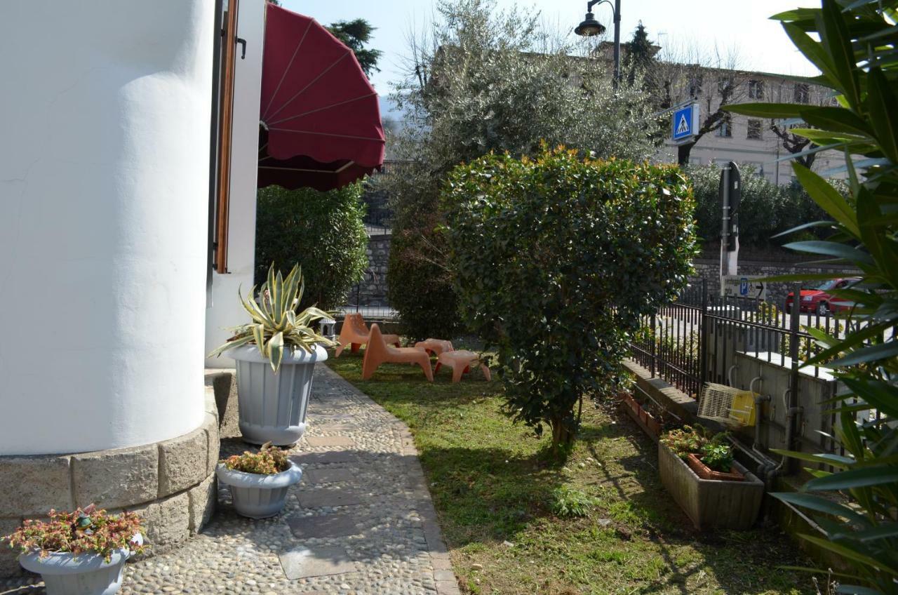Wake Surf House Bed and Breakfast Sulzano Εξωτερικό φωτογραφία