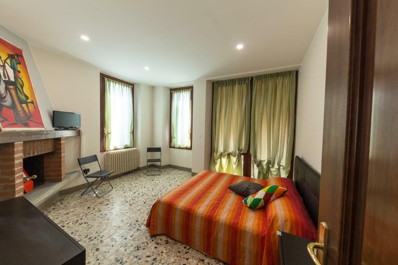 Wake Surf House Bed and Breakfast Sulzano Εξωτερικό φωτογραφία