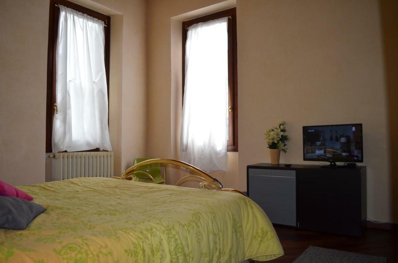 Wake Surf House Bed and Breakfast Sulzano Εξωτερικό φωτογραφία