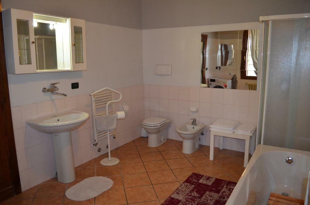 Wake Surf House Bed and Breakfast Sulzano Εξωτερικό φωτογραφία