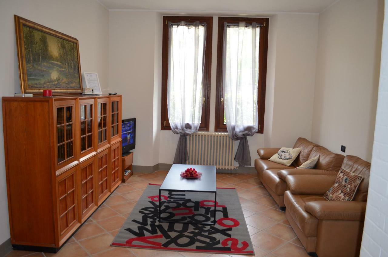 Wake Surf House Bed and Breakfast Sulzano Εξωτερικό φωτογραφία